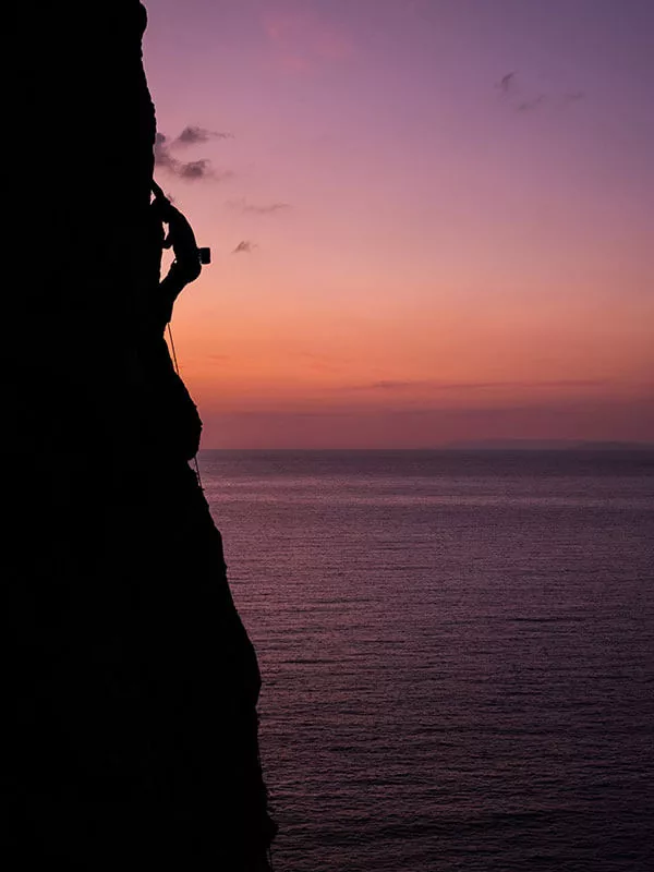climbing-in-kalymnos-during-sunset-above-sea-level
